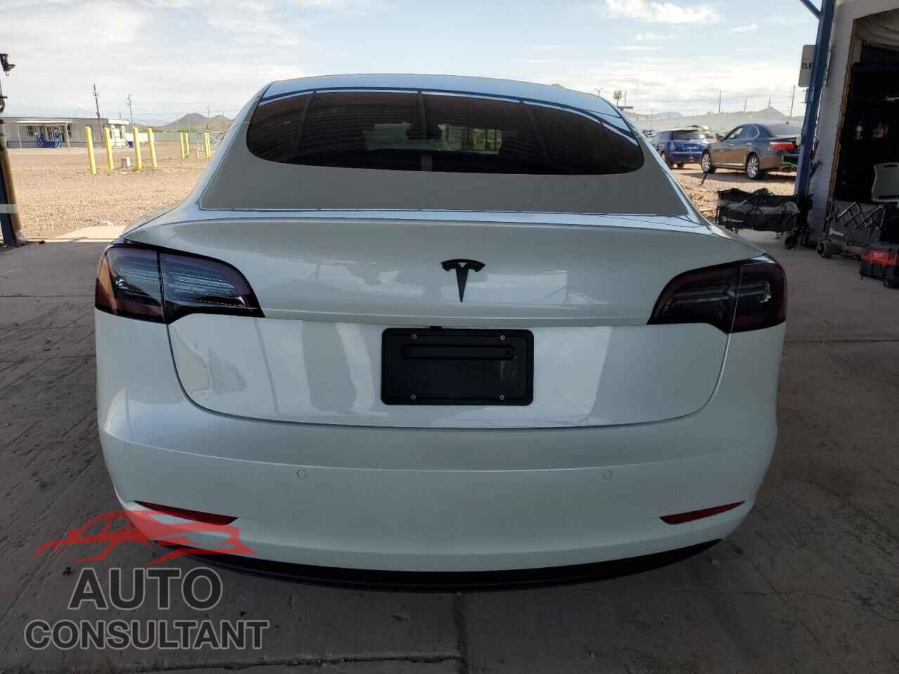 TESLA MODEL 3 2022 - 5YJ3E1EA9NF315488