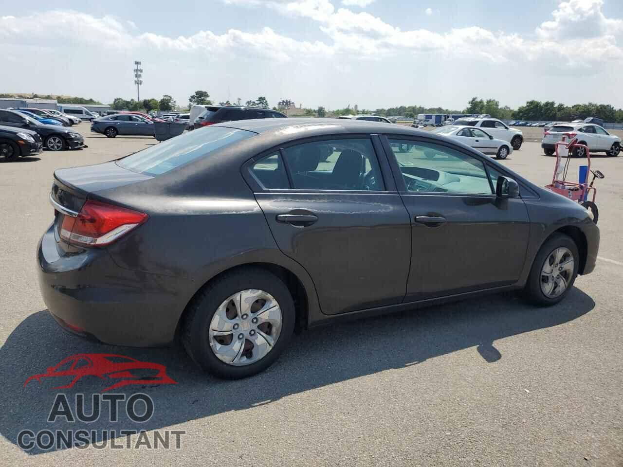 HONDA CIVIC 2013 - 2HGFB2F56DH588332