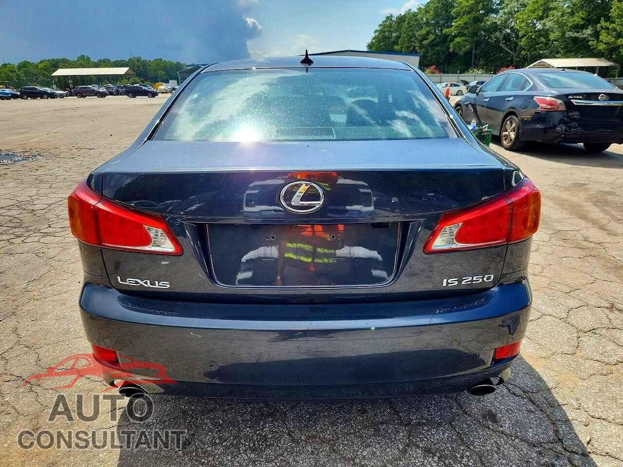 LEXUS IS 2009 - JTHBK262895091749