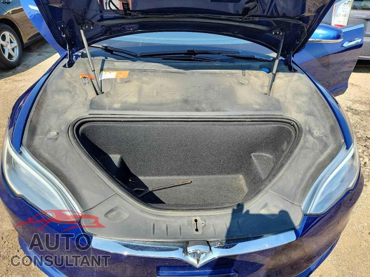 TESLA MODEL S 2017 - 5YJSA1E28HF216875