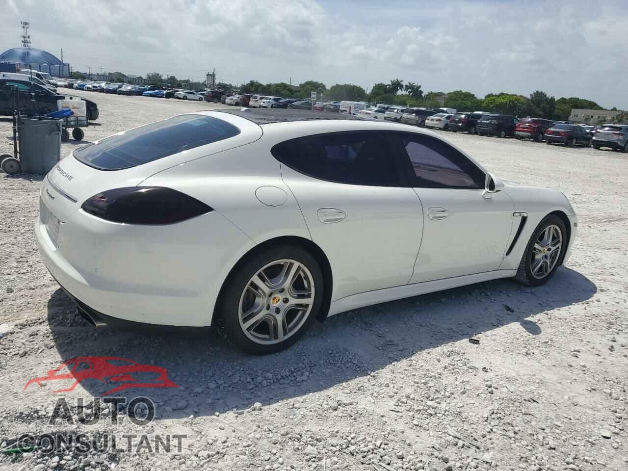 PORSCHE PANAMERA 2011 - WP0AA2A73BL021550