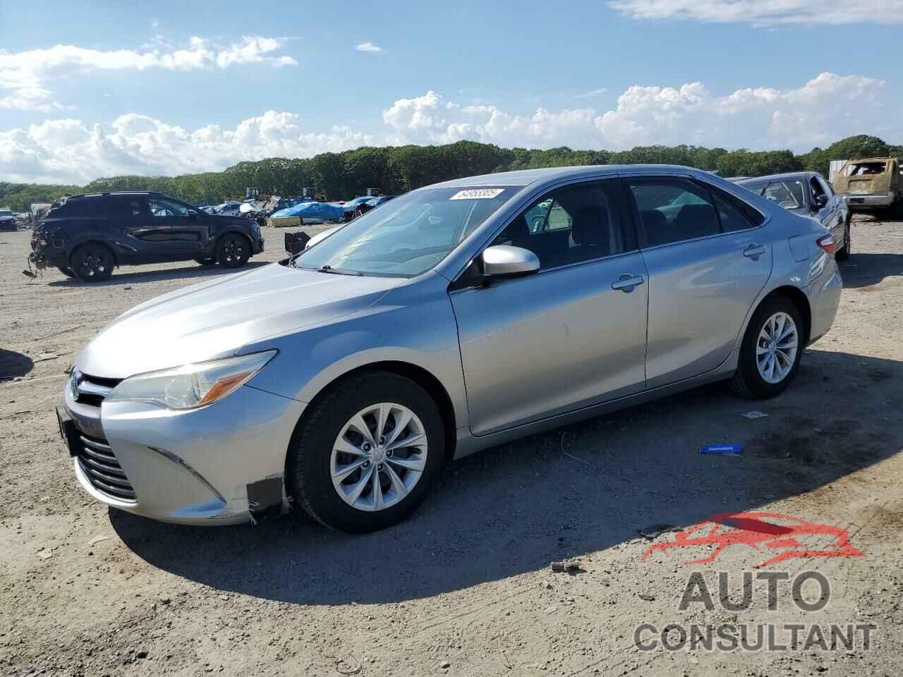 TOYOTA CAMRY 2015 - 4T4BF1FK2FR457174