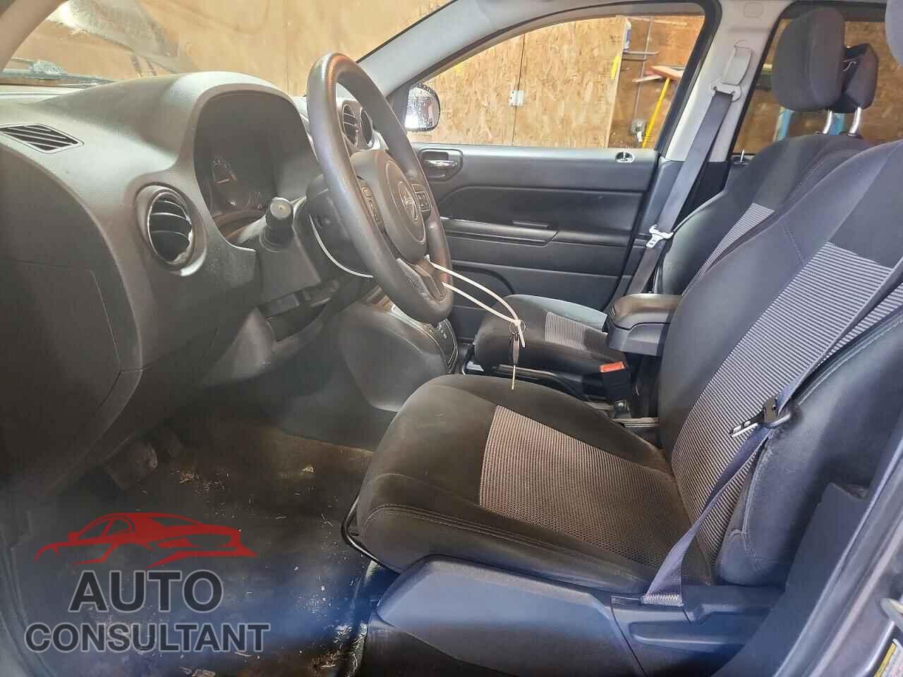 JEEP COMPASS 2017 - 1C4NJDBB2HD129354