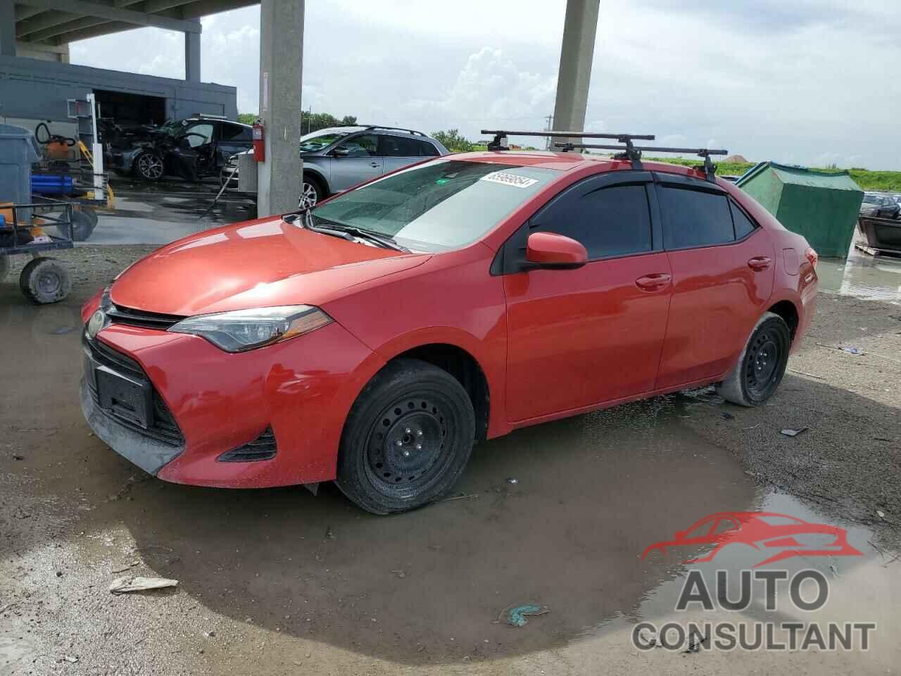 TOYOTA COROLLA 2018 - 5YFBURHE6JP804618