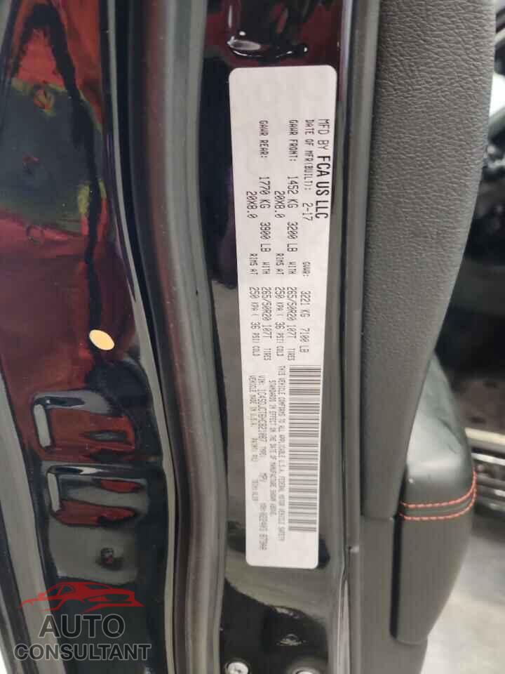 DODGE DURANGO 2017 - 1C4SDJCT6HC821087