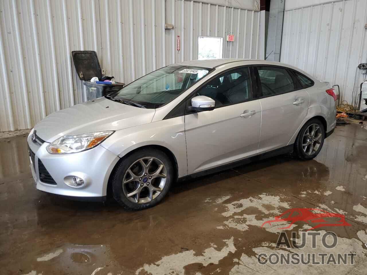 FORD FOCUS 2014 - 1FADP3F22EL209727