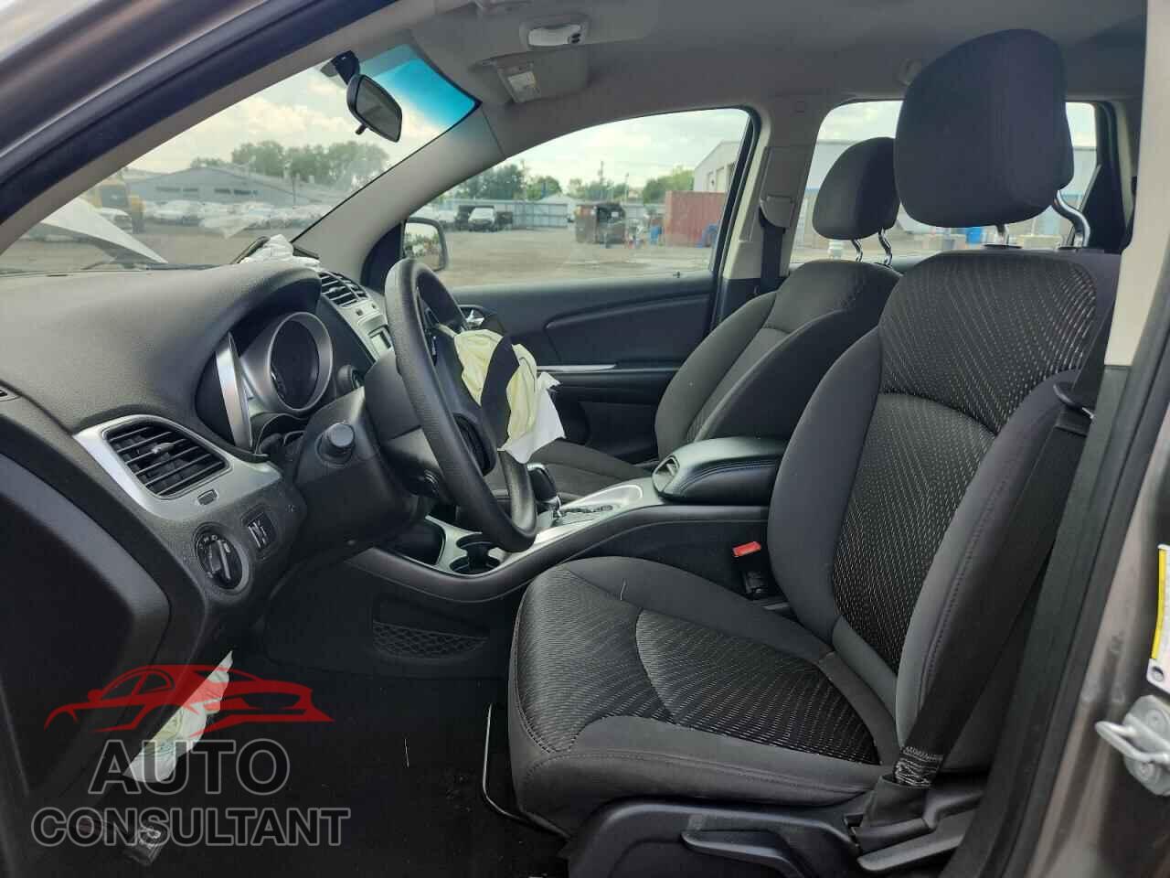 DODGE JOURNEY 2012 - 3C4PDCAB0CT257039