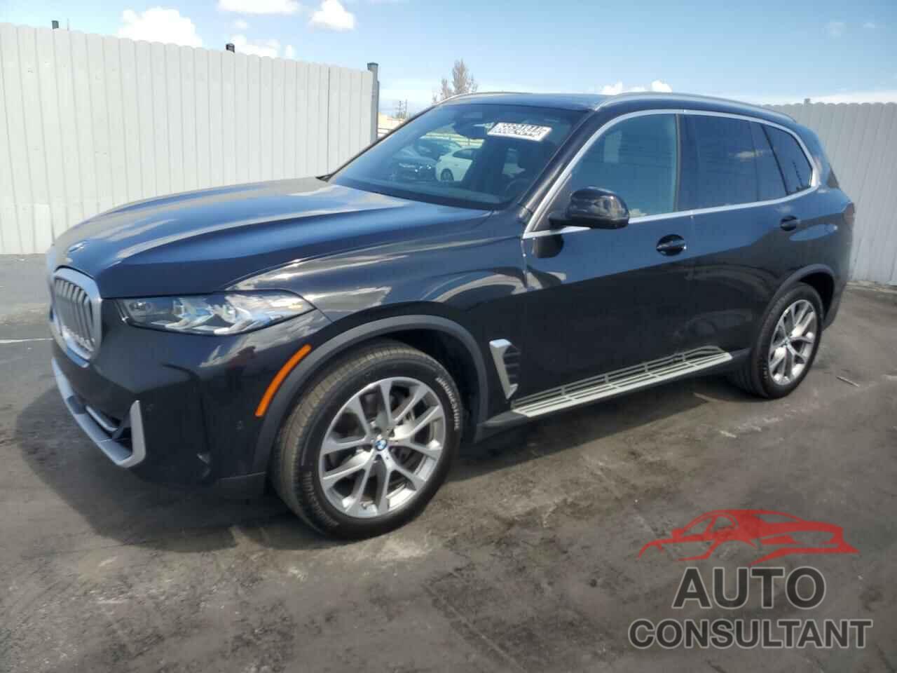 BMW X5 2024 - 5UX13EU09R9V08901