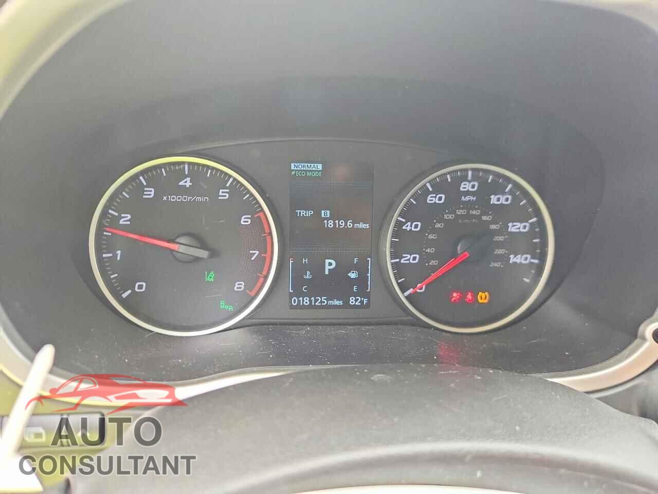 MITSUBISHI ECLIPSE 2024 - JA4ATWAA4RZ046410
