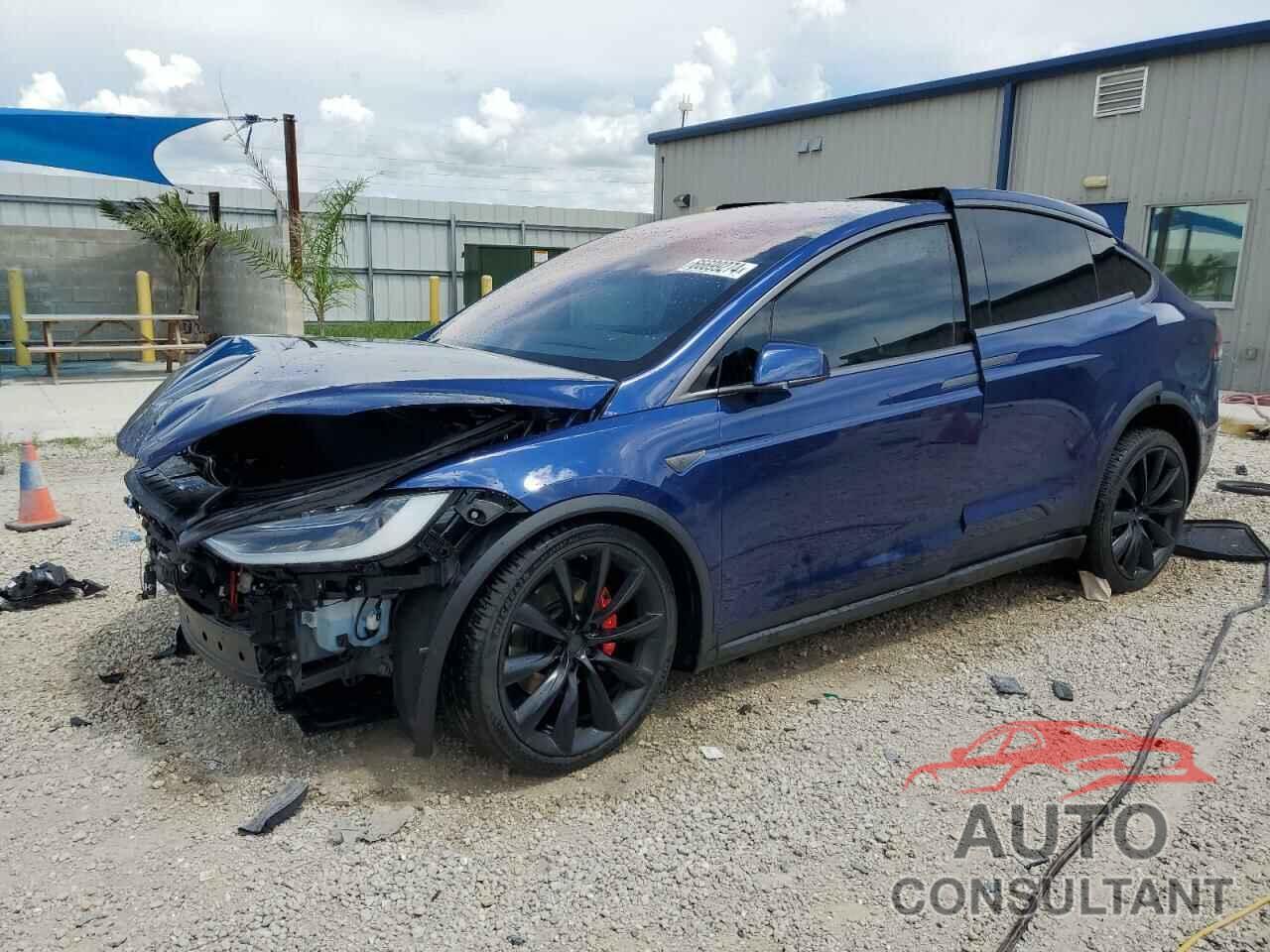 TESLA MODEL X 2016 - 5YJXCBE43GF012183