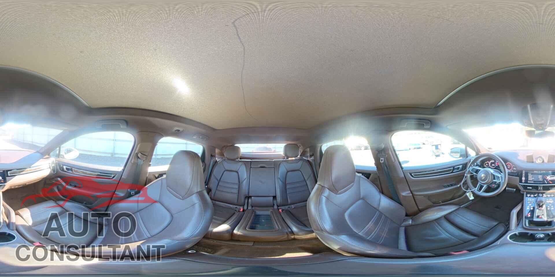 PORSCHE CAYENNE 2020 - WP1BB2AY0LDA57572
