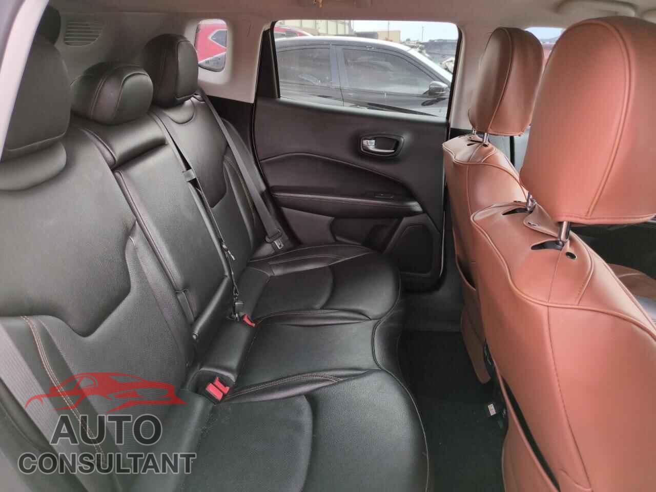 JEEP COMPASS 2021 - 3C4NJCCB7MT555702