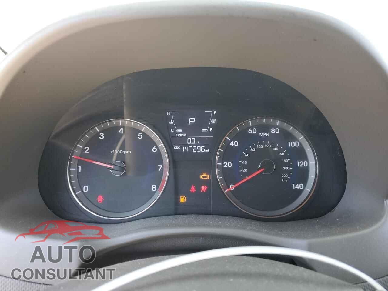 HYUNDAI ACCENT 2012 - KMHCU4AE6CU182413