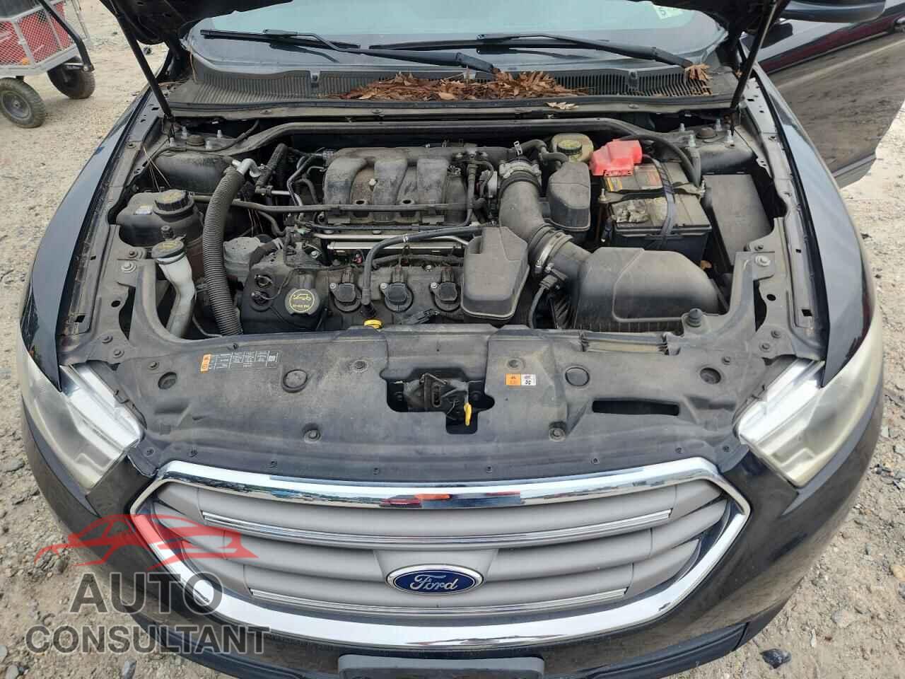 FORD TAURUS 2015 - 1FAHP2E85FG132329