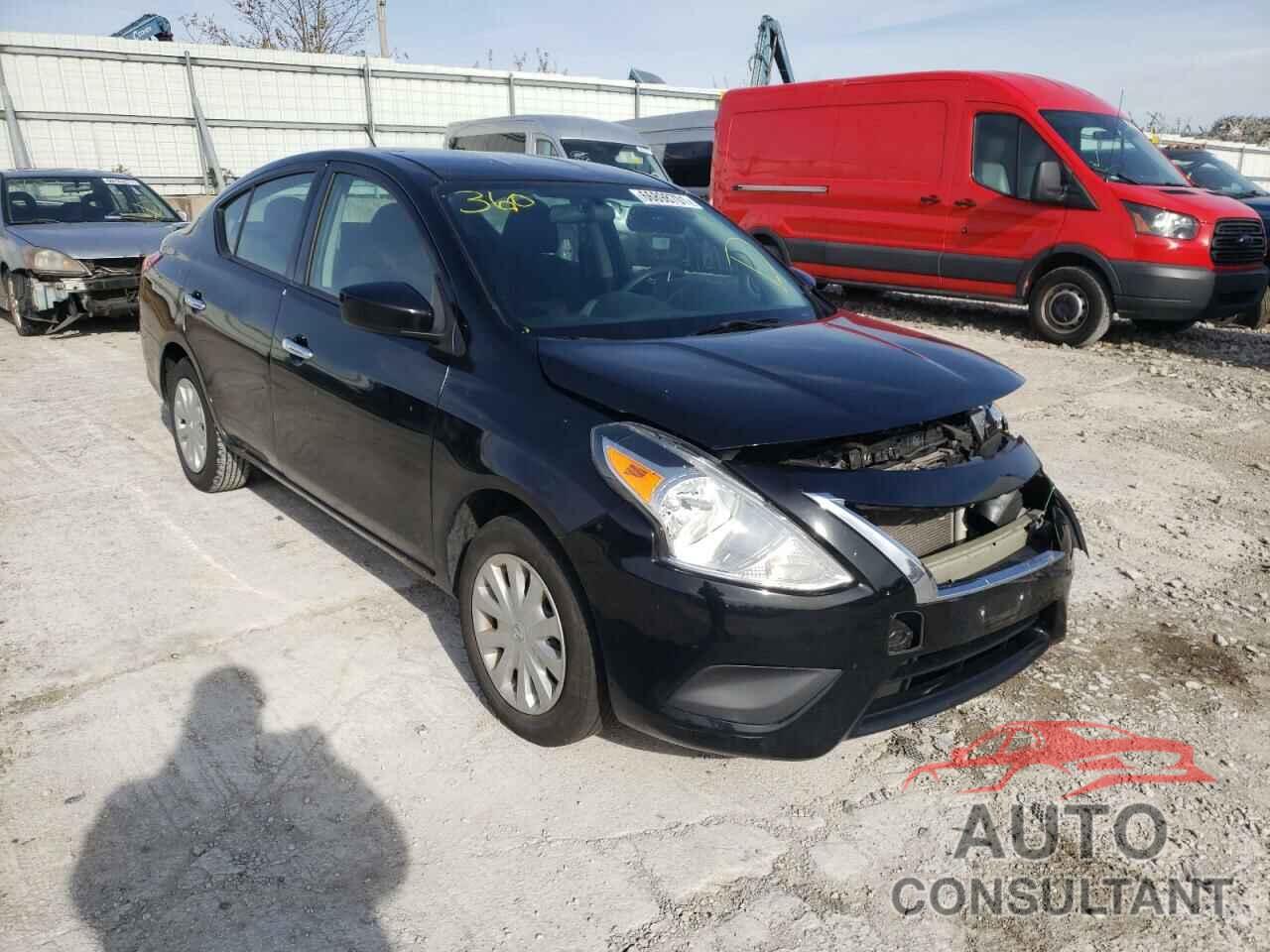 NISSAN VERSA 2018 - 3N1CN7APXJL808544