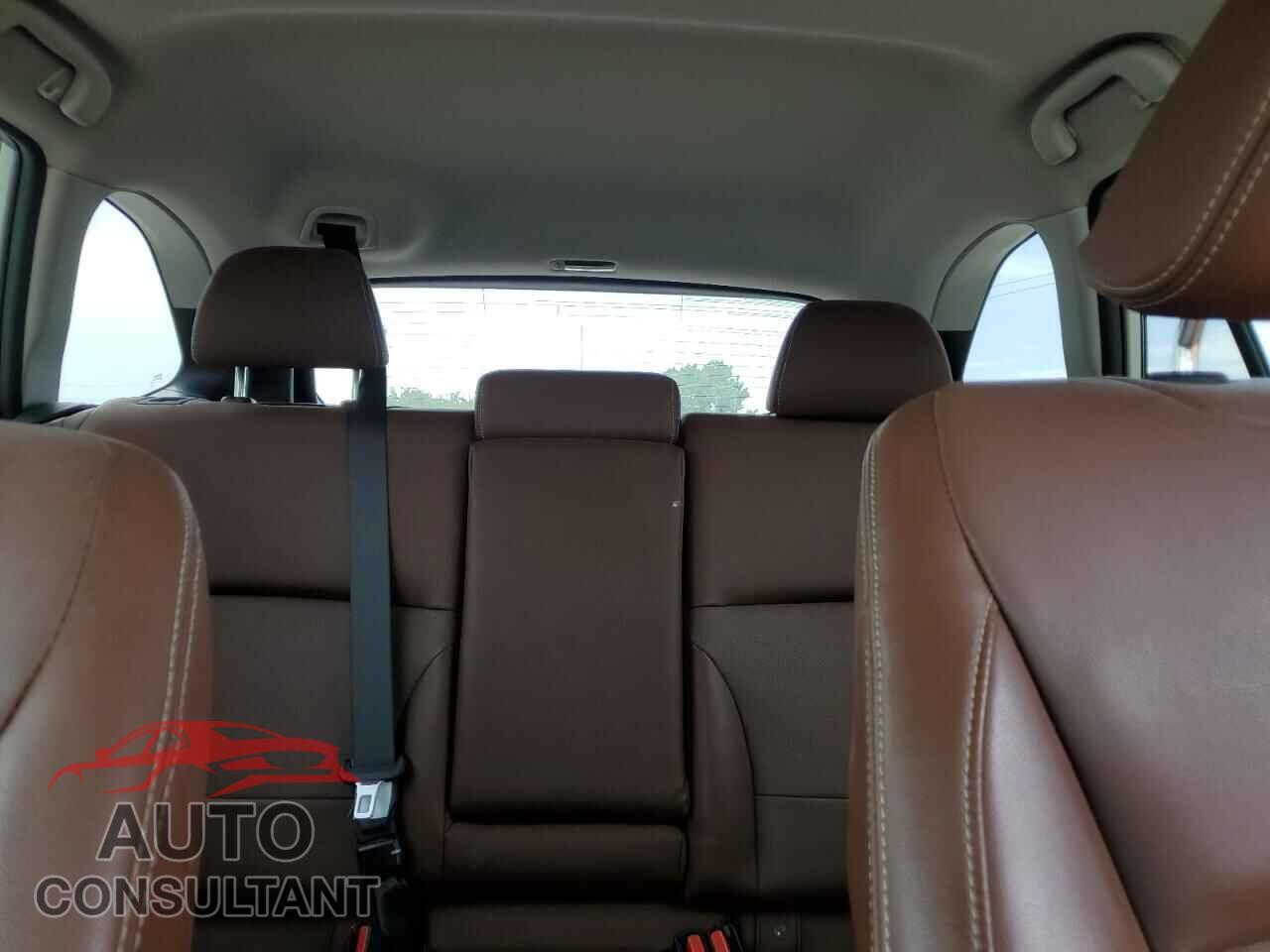 SUBARU OUTBACK 2017 - 4S4BSETC7H3343772