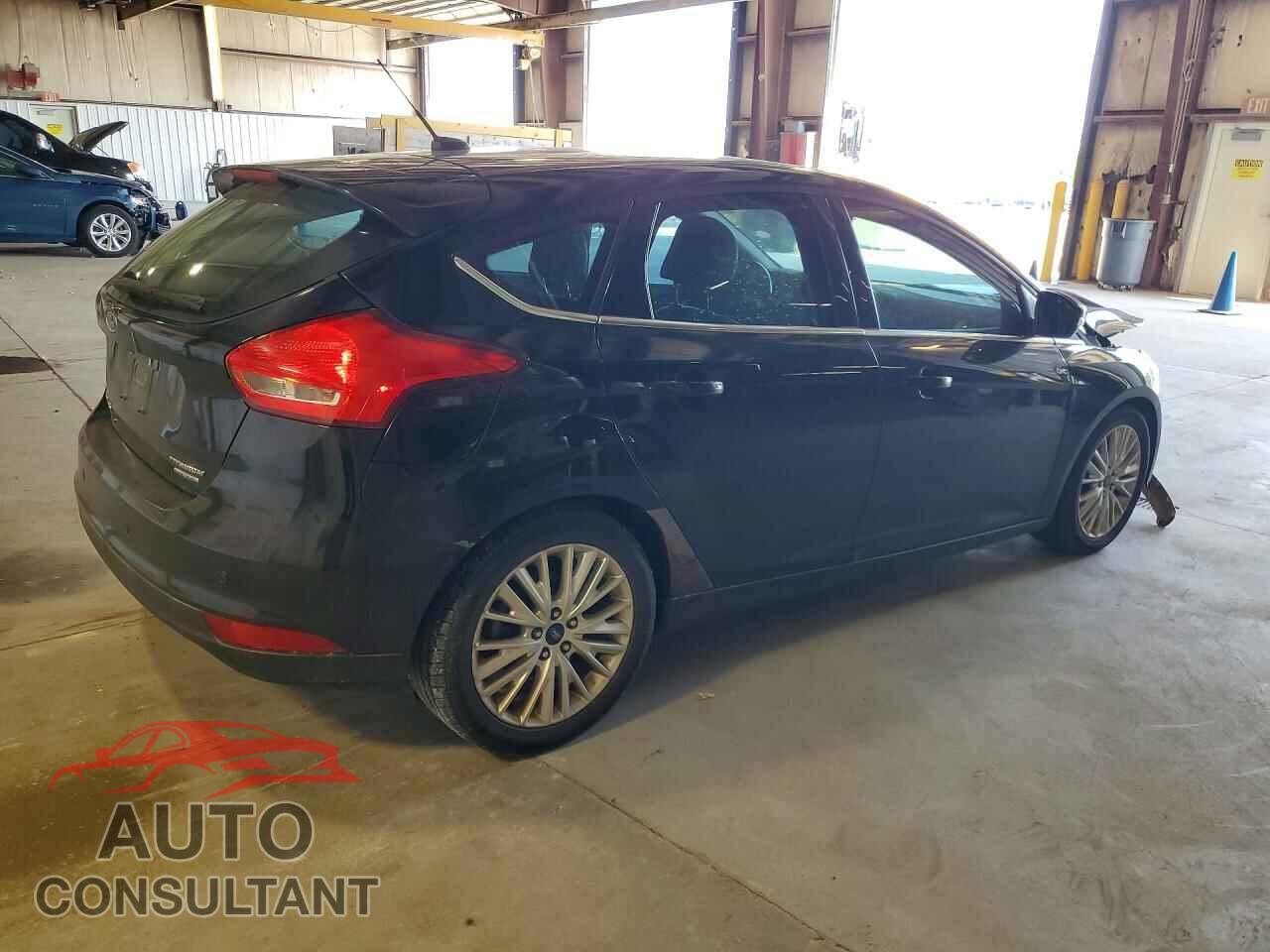 FORD FOCUS 2016 - 1FADP3N2XGL335869