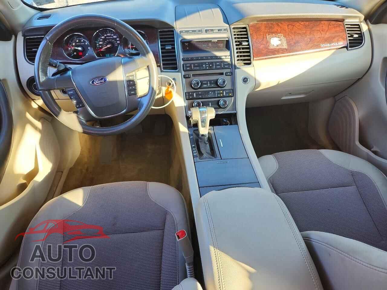 FORD TAURUS 2012 - 1FAHP2EW2CG100903