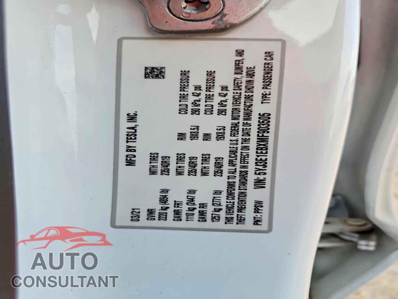 TESLA MODEL 3 2021 - 5YJ3E1EBXMF903505
