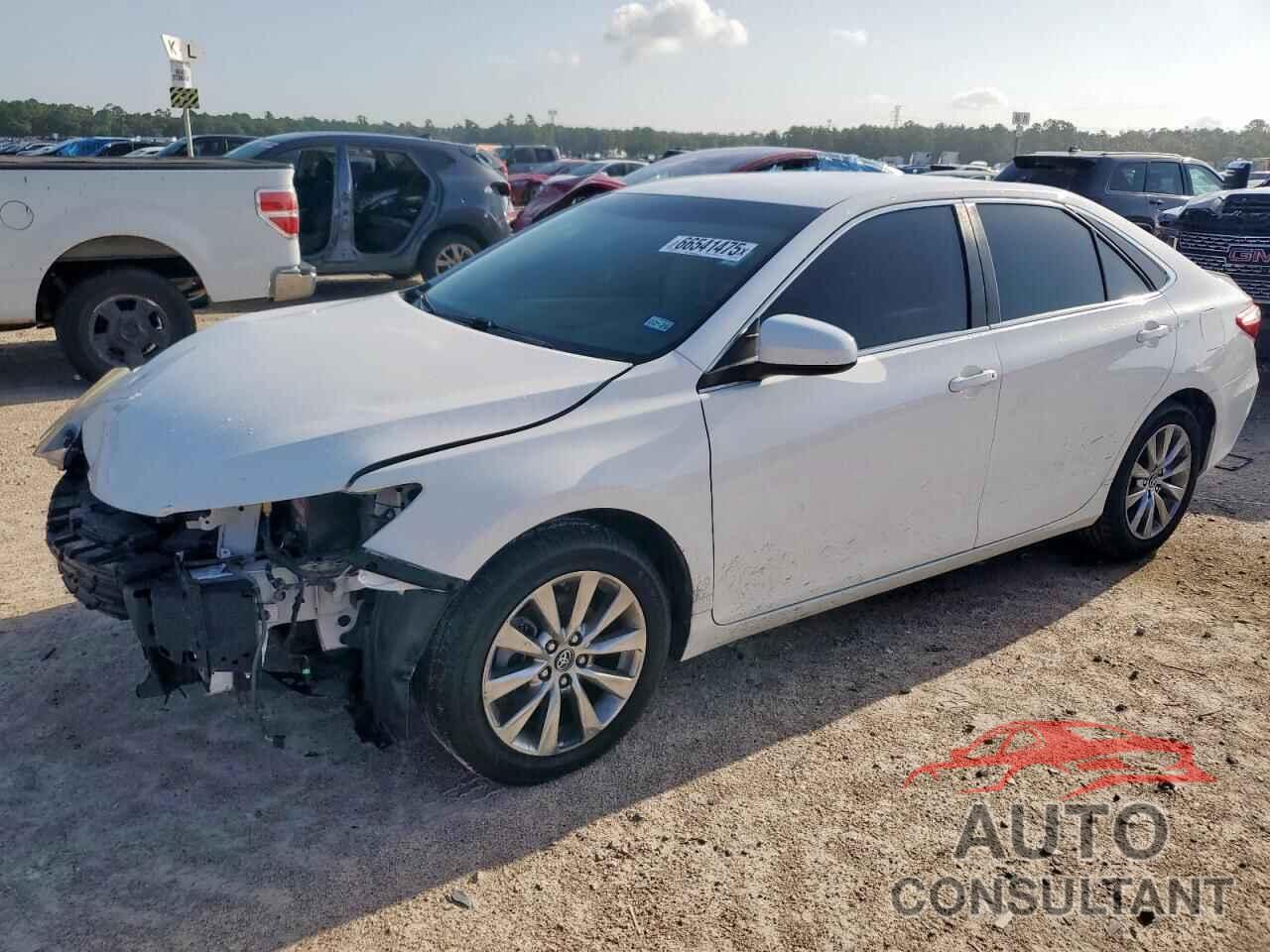 TOYOTA CAMRY 2015 - 4T4BF1FK0FR458310