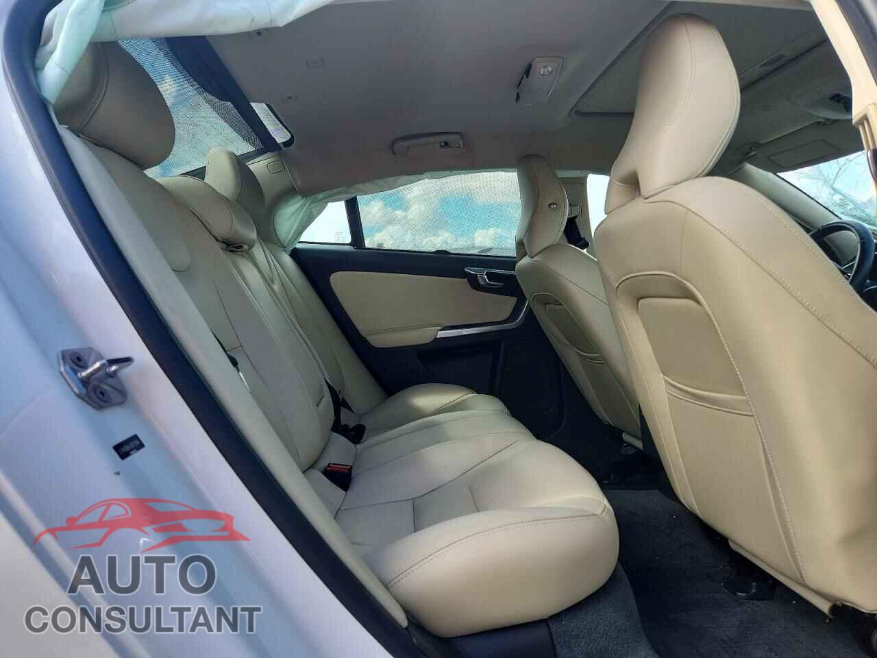 VOLVO S60 2018 - LYV402HK4JB172006