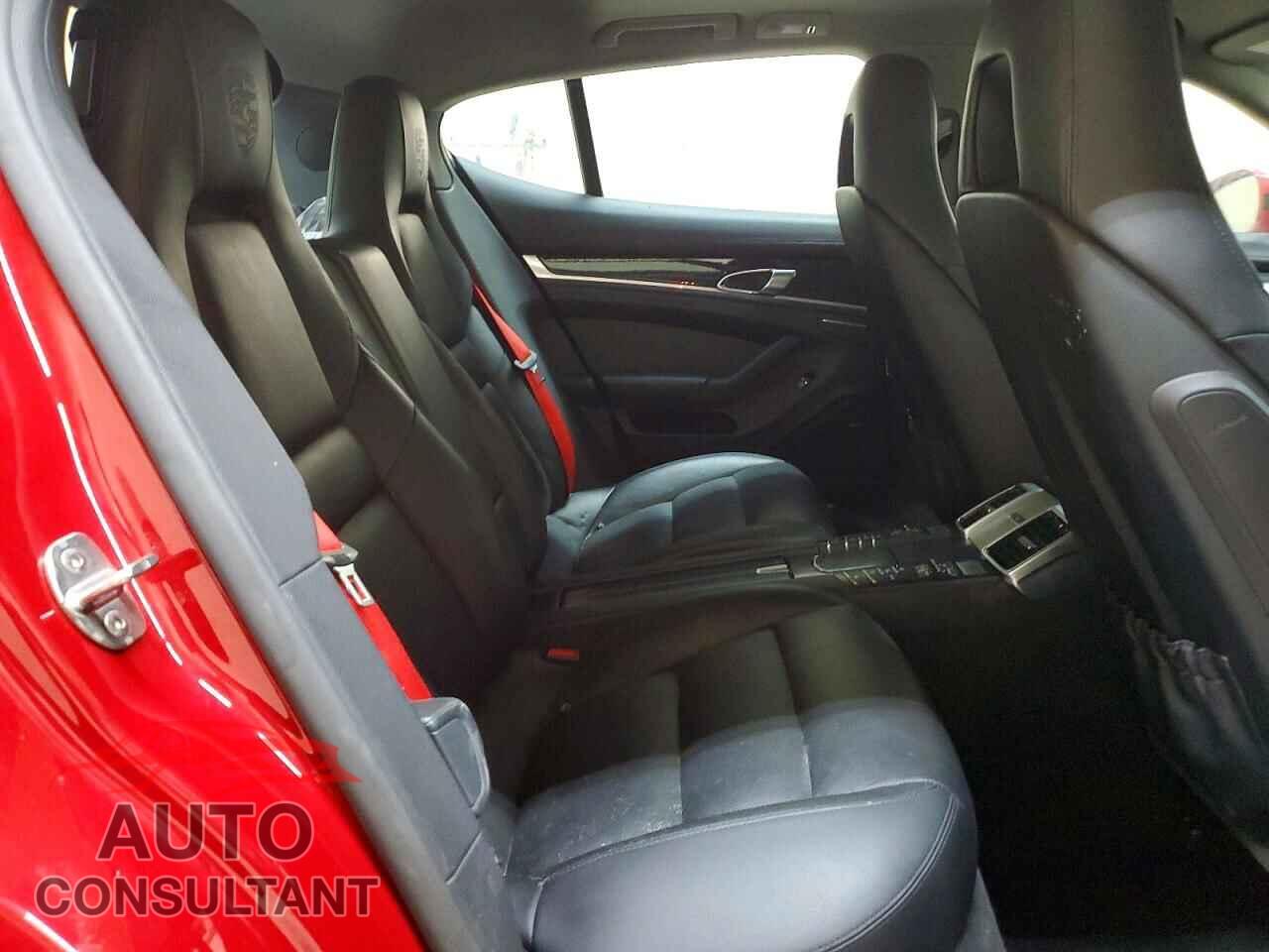 PORSCHE PANAMERA 2016 - WP0AA2A77GL007996