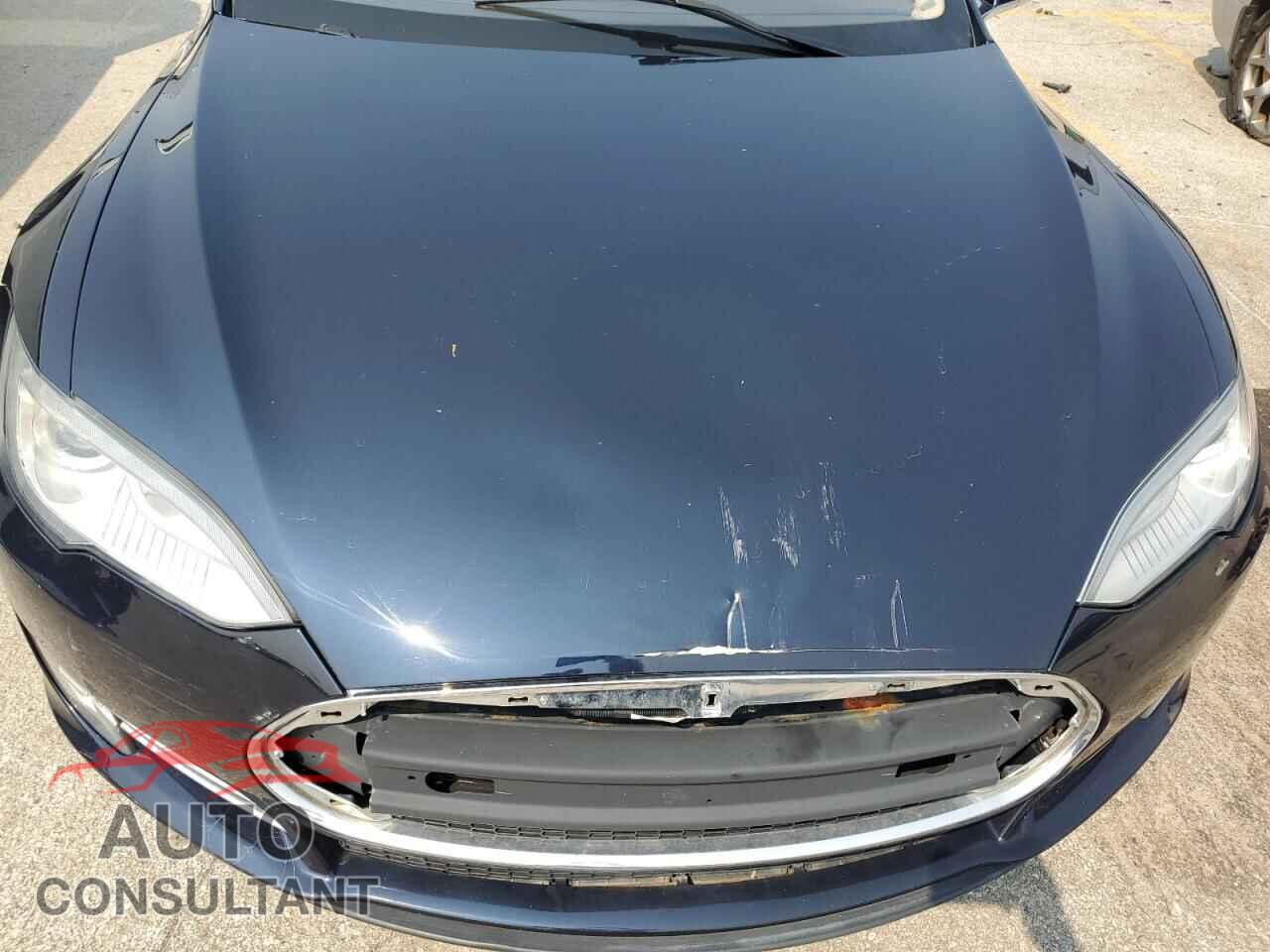 TESLA MODEL S 2013 - 5YJSA1CPXDFP05593