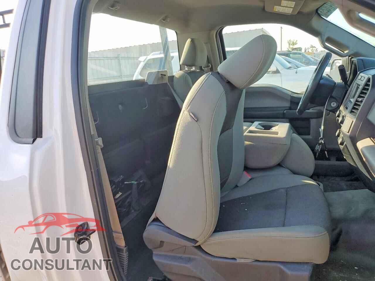 FORD F150 2016 - 1FTMF1C8XGKD43355