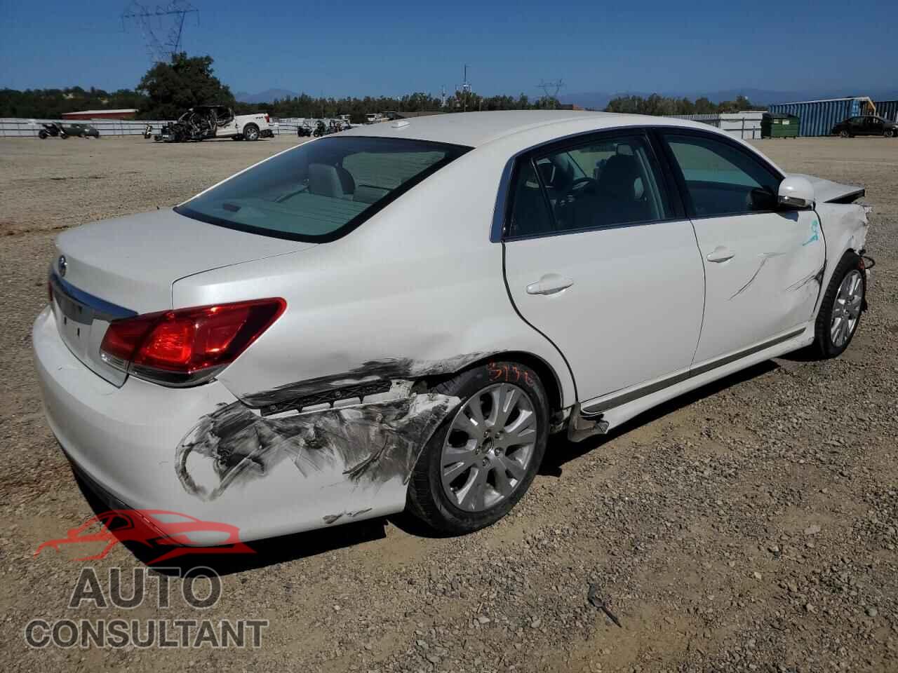 TOYOTA AVALON 2012 - 4T1BK3DB3CU450220