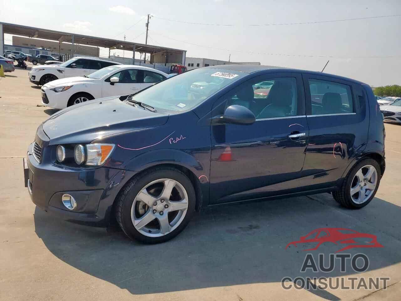CHEVROLET SONIC 2016 - 1G1JE6SBXG4140740