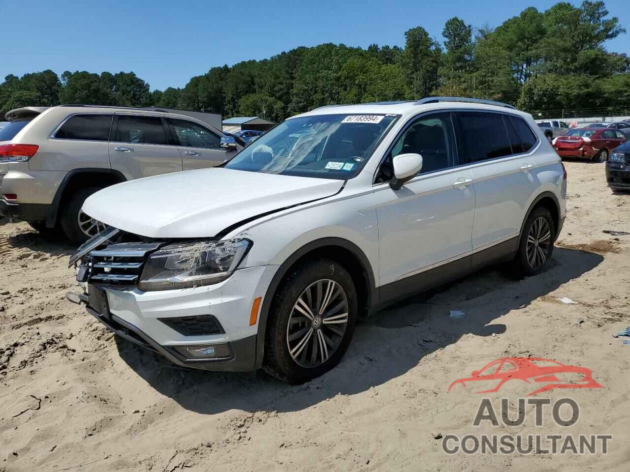 VOLKSWAGEN TIGUAN 2019 - 3VV2B7AX5KM036422