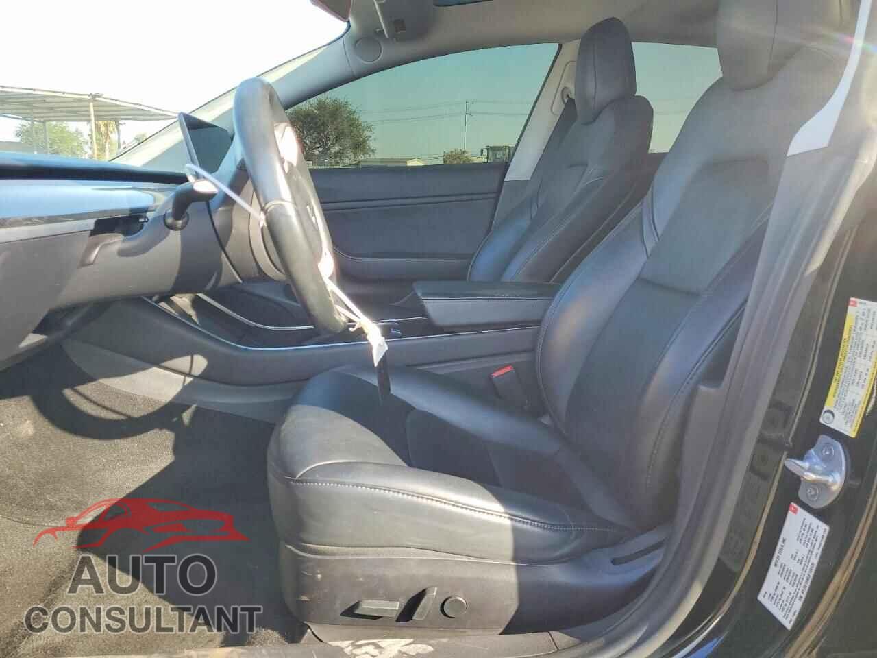 TESLA MODEL 3 2018 - 5YJ3E1EA6JF109135