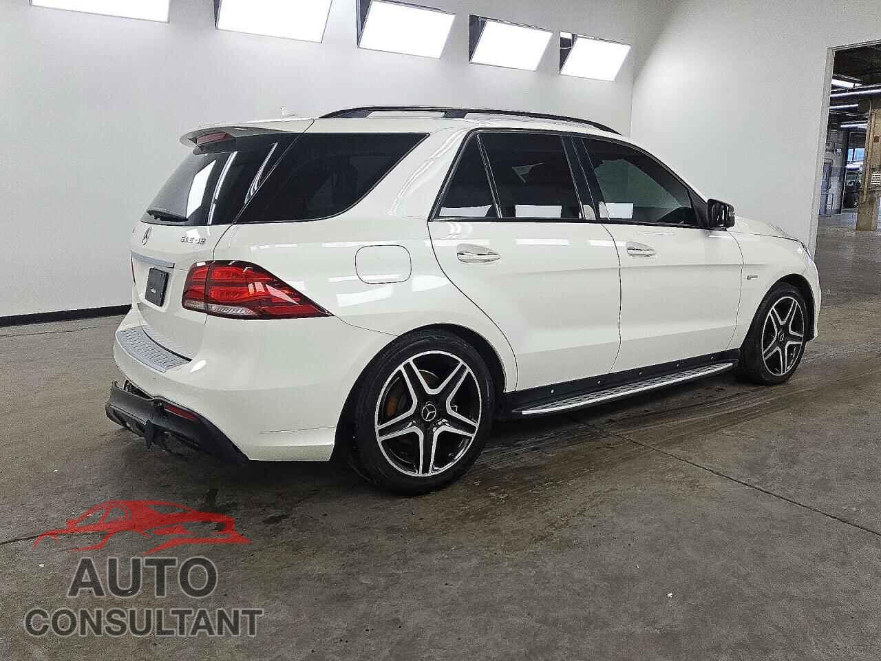 MERCEDES-BENZ GLE-CLASS 2017 - 4JGDA6EB4HA935843