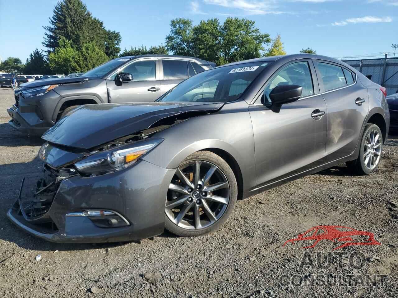 MAZDA 3 2018 - 3MZBN1W33JM174027