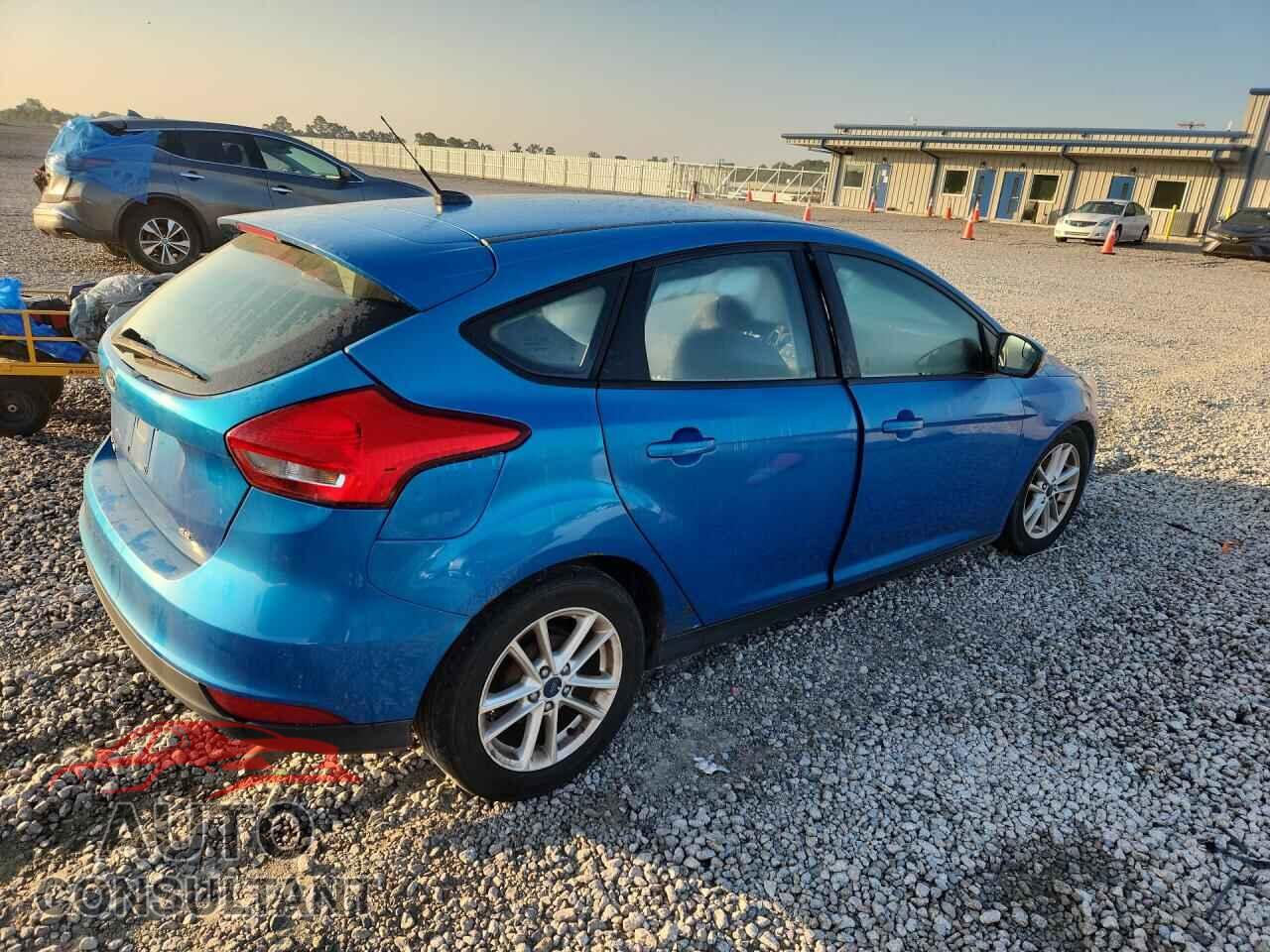 FORD FOCUS 2017 - 1FADP3K20HL212300