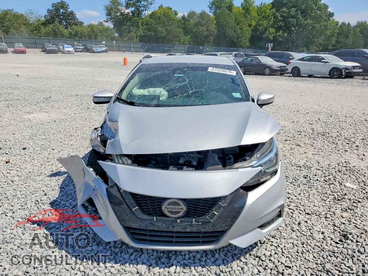 NISSAN VERSA 2020 - 3N1CN8EV2LL811570