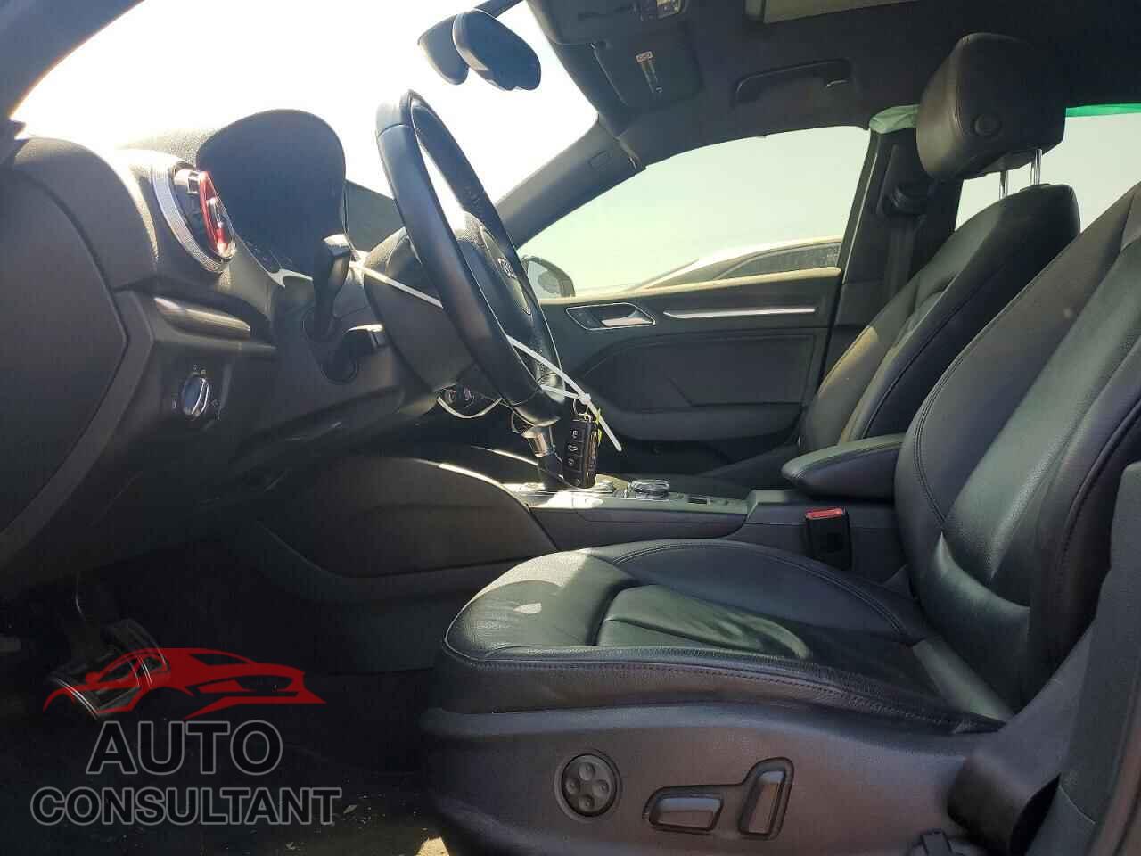 AUDI A3 2015 - WAUEFGFF8F1051366