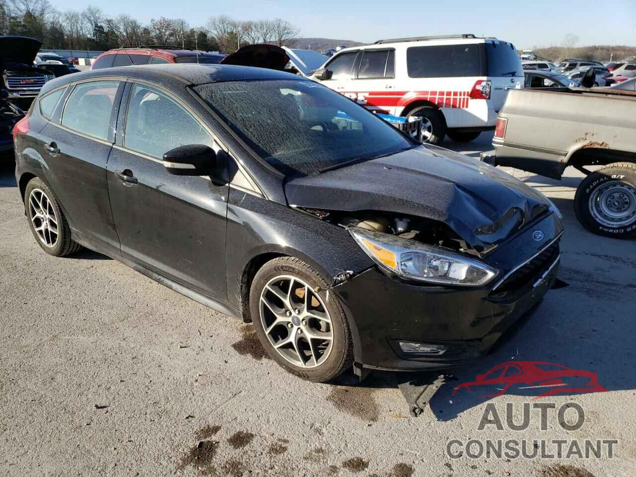 FORD FOCUS 2016 - 1FADP3K22GL256930