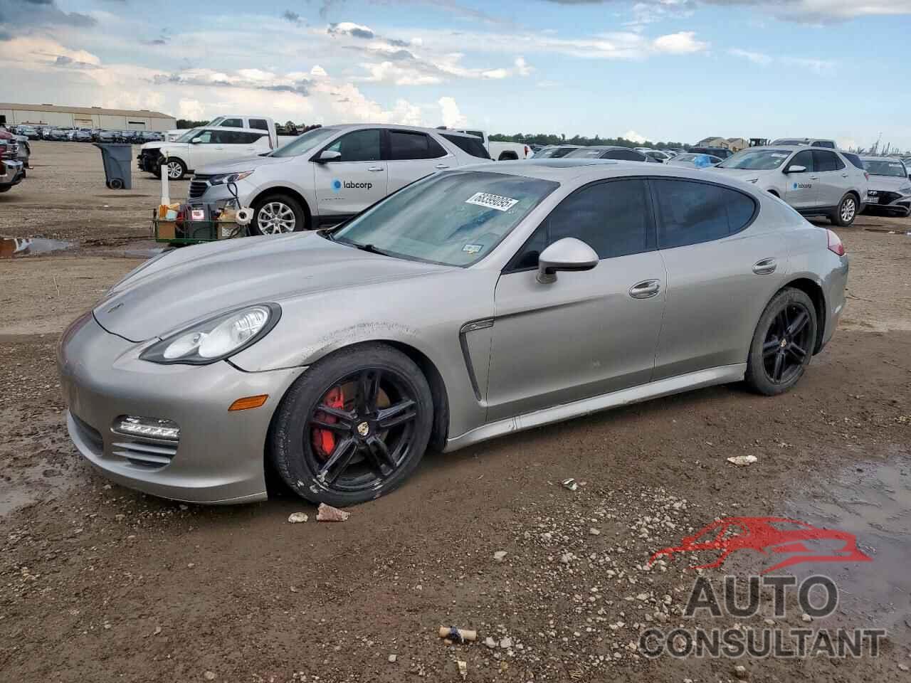 PORSCHE PANAMERA 2011 - WP0AA2A70BL011574