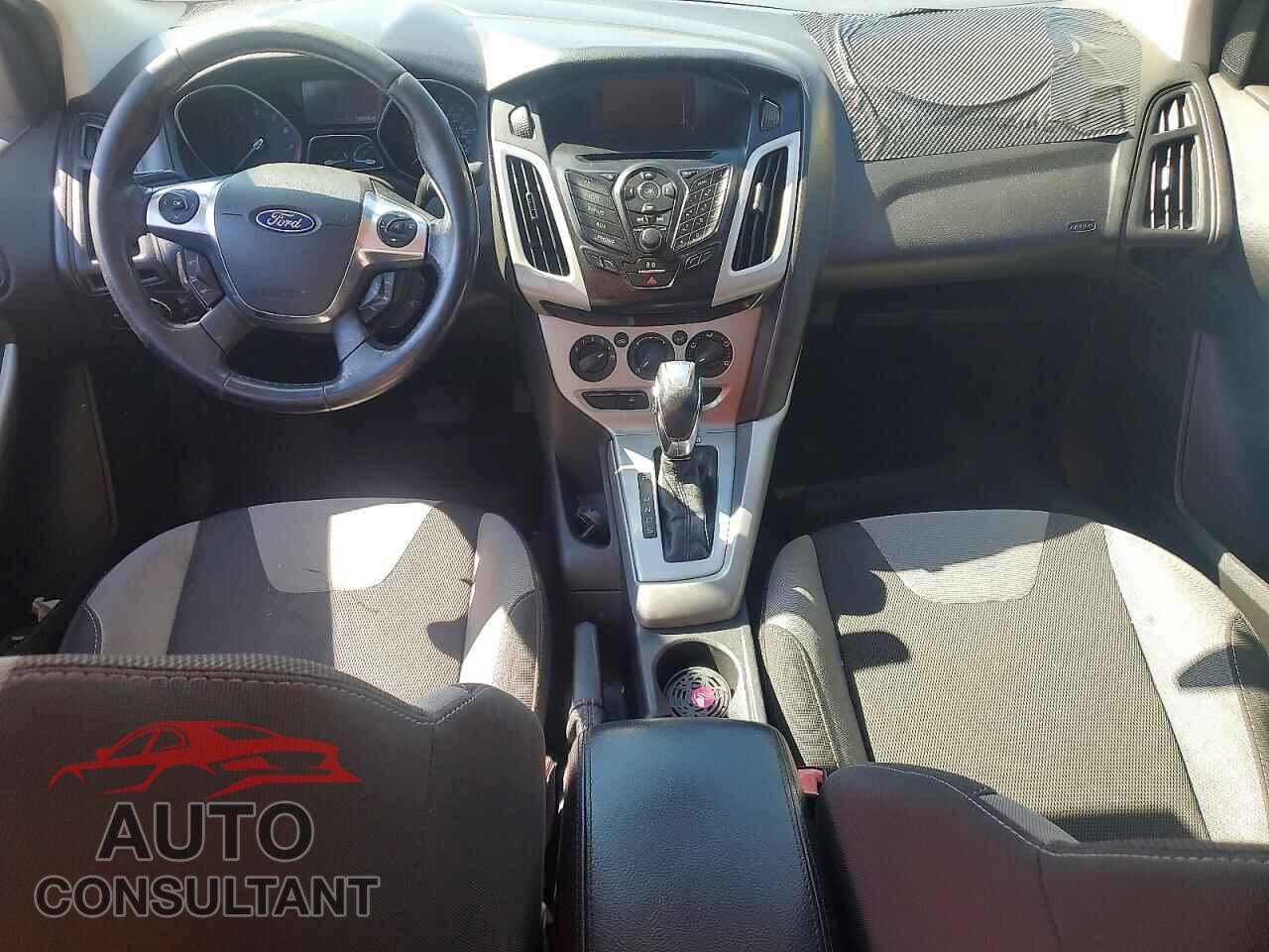 FORD FOCUS 2012 - 1FAHP3F28CL435432