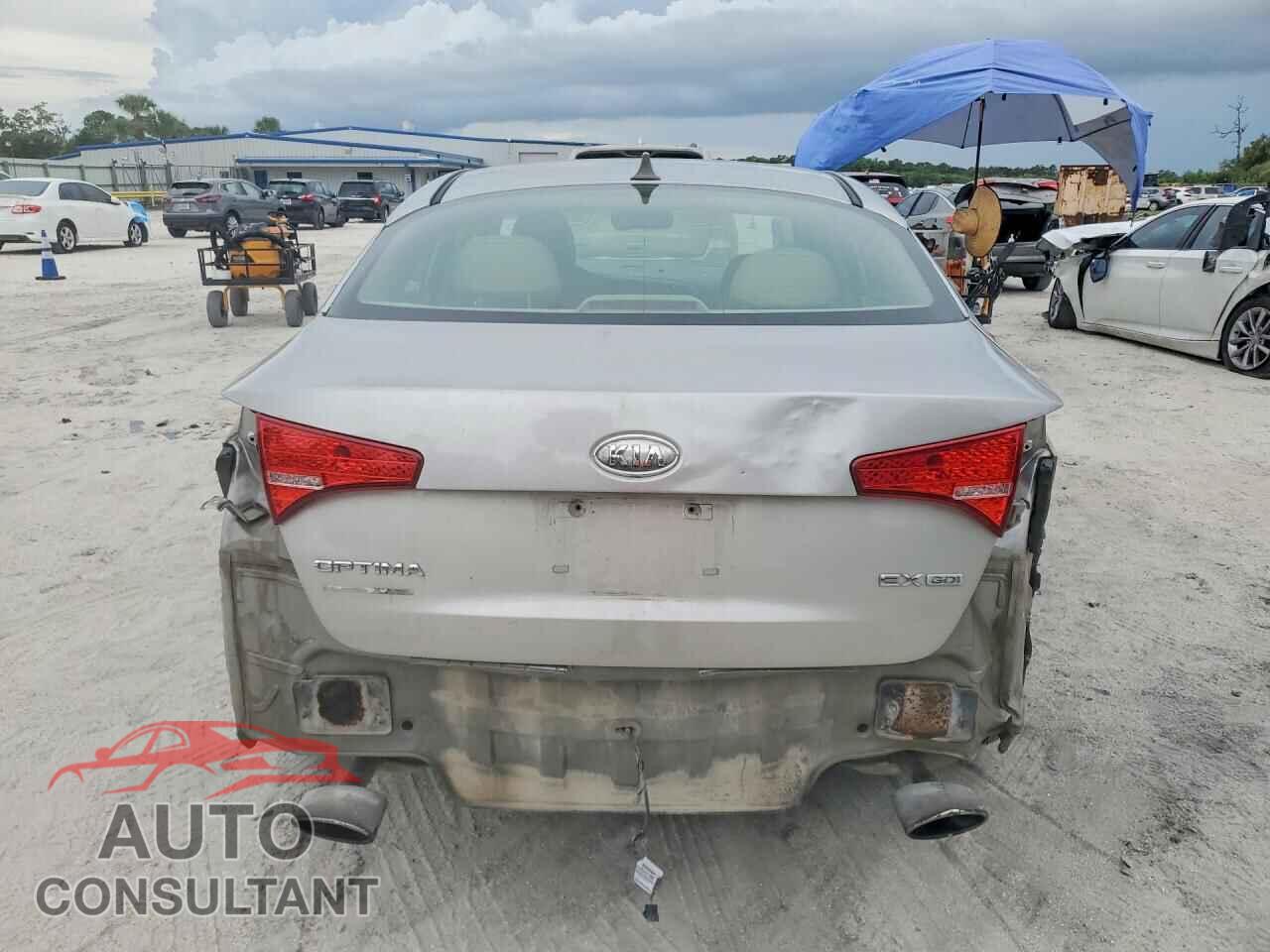 KIA OPTIMA 2012 - 5XXGN4A7XCG082115