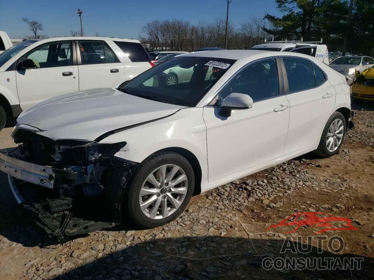 TOYOTA CAMRY 2018 - 4T1B11HK6JU649020