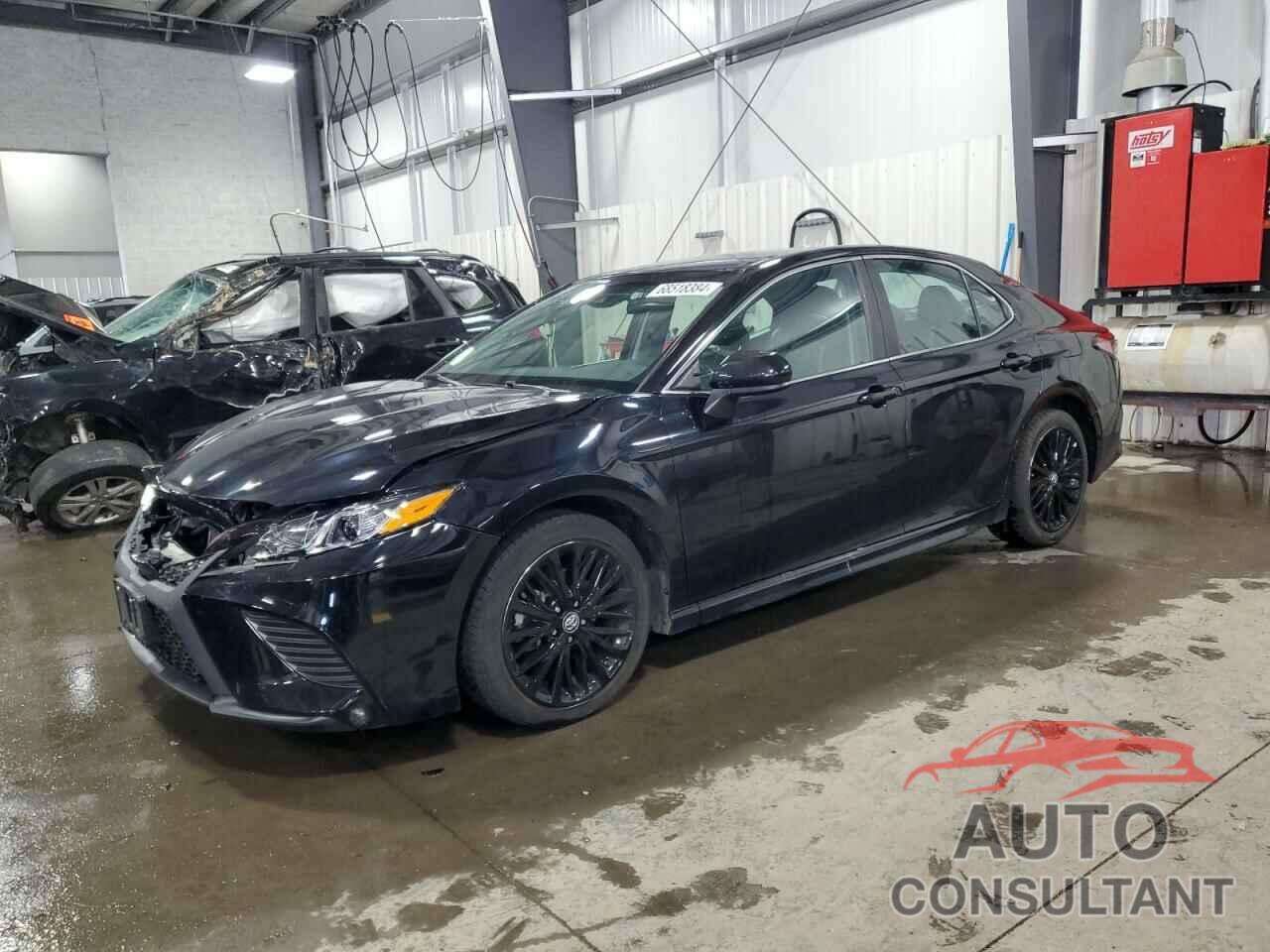 TOYOTA CAMRY 2019 - 4T1B11HK0KU804985