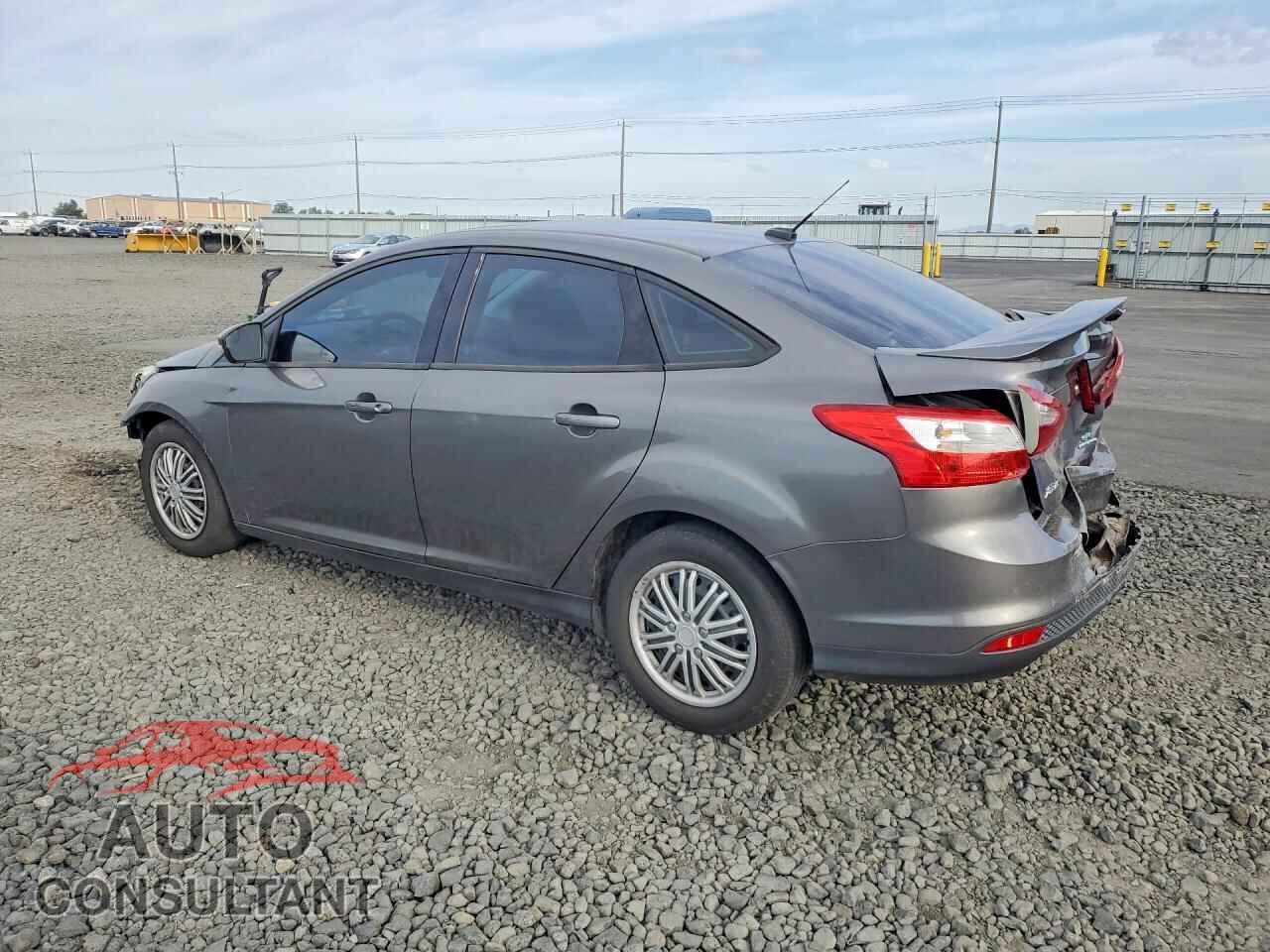 FORD FOCUS 2013 - 1FADP3F28DL201372