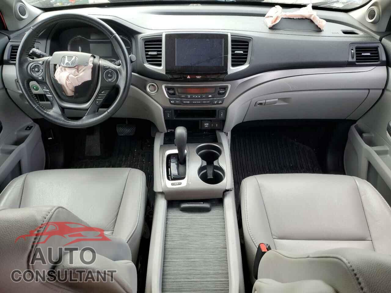 HONDA PILOT 2017 - 5FNYF6H55HB012260