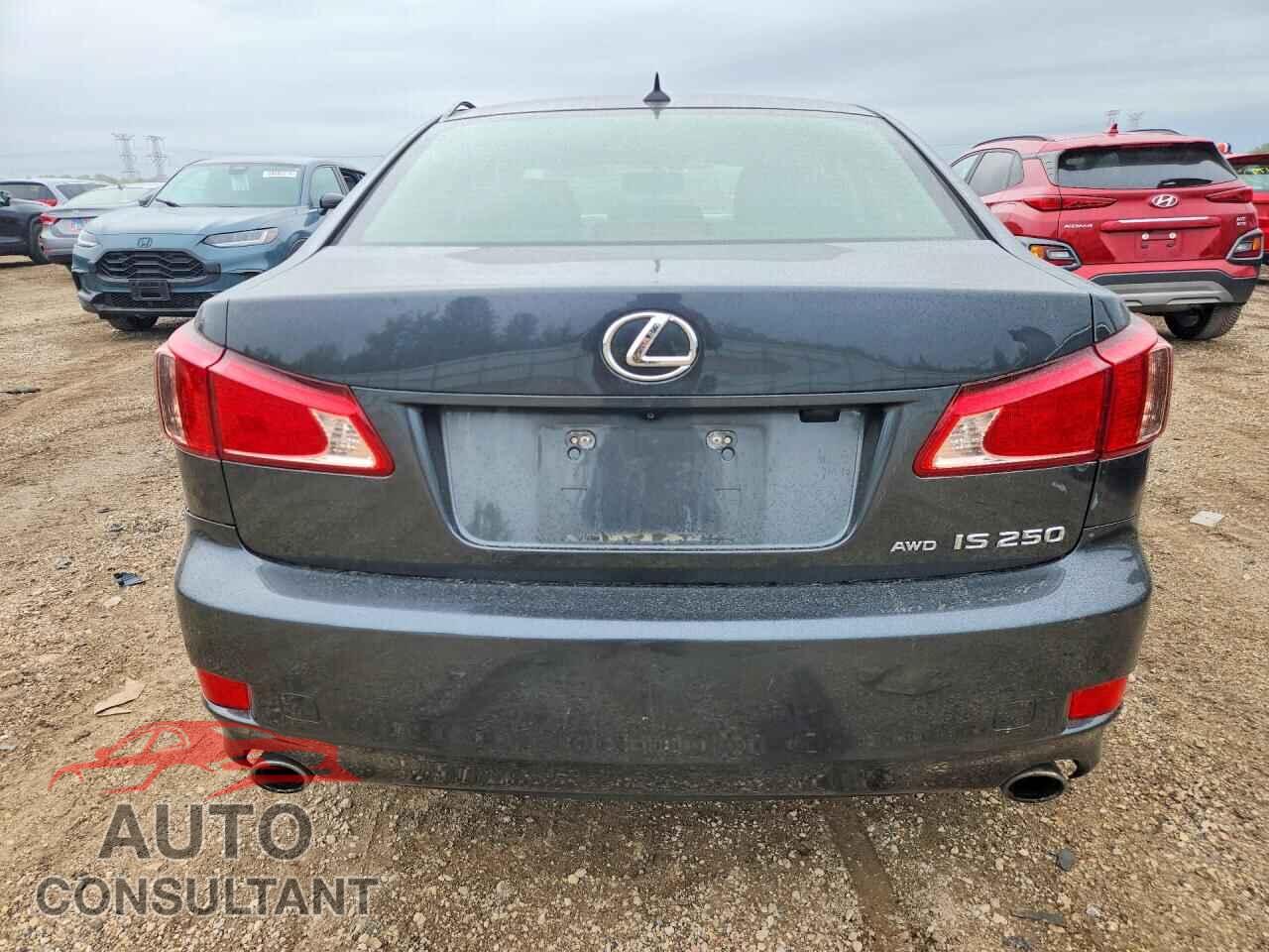 LEXUS IS 2011 - JTHCF5C22B5049016