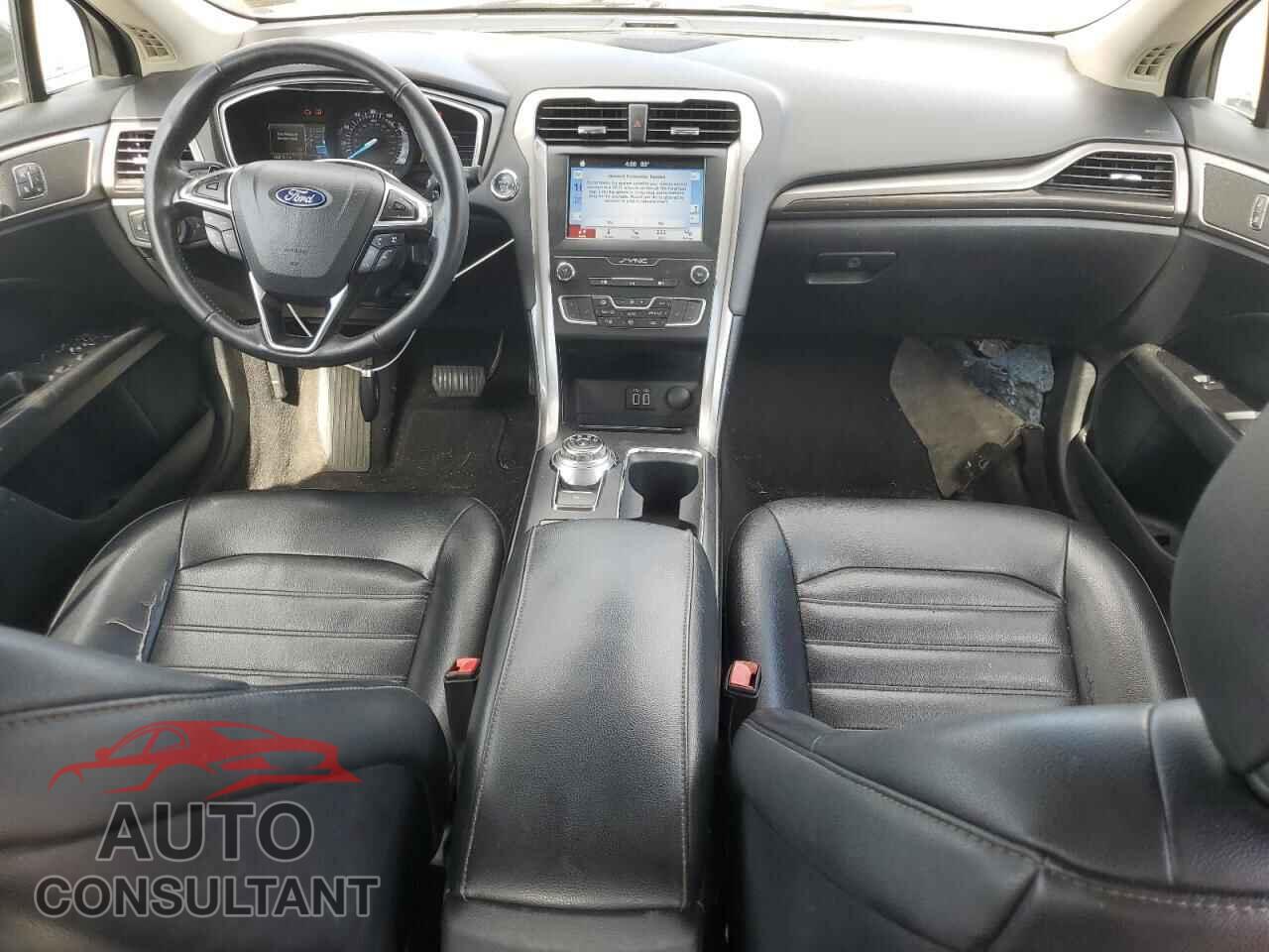 FORD FUSION 2019 - 3FA6P0CD9KR233548