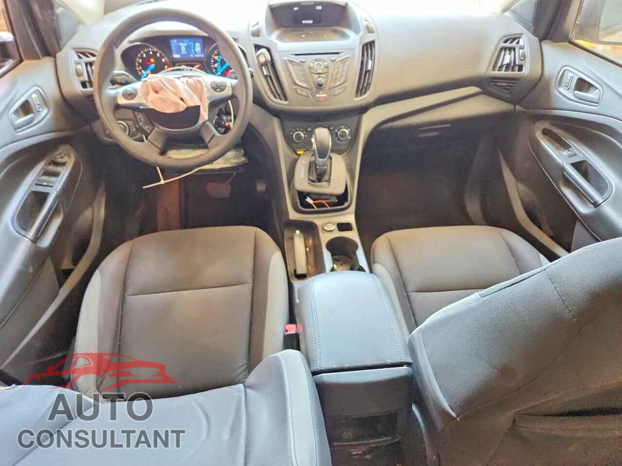 FORD ESCAPE 2015 - 1FMCU0F78FUB61716