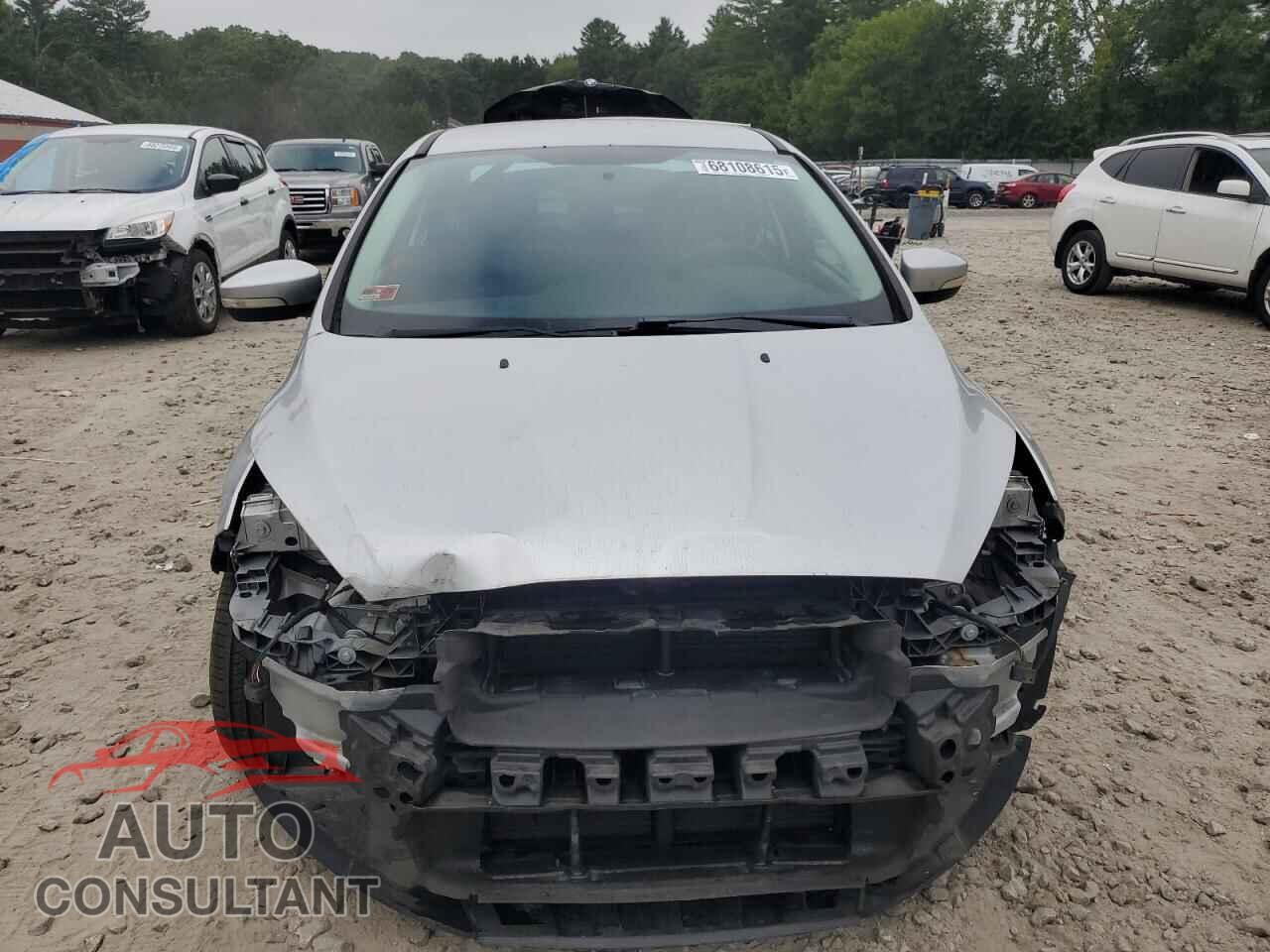 FORD FOCUS 2017 - 1FADP3F26HL218161