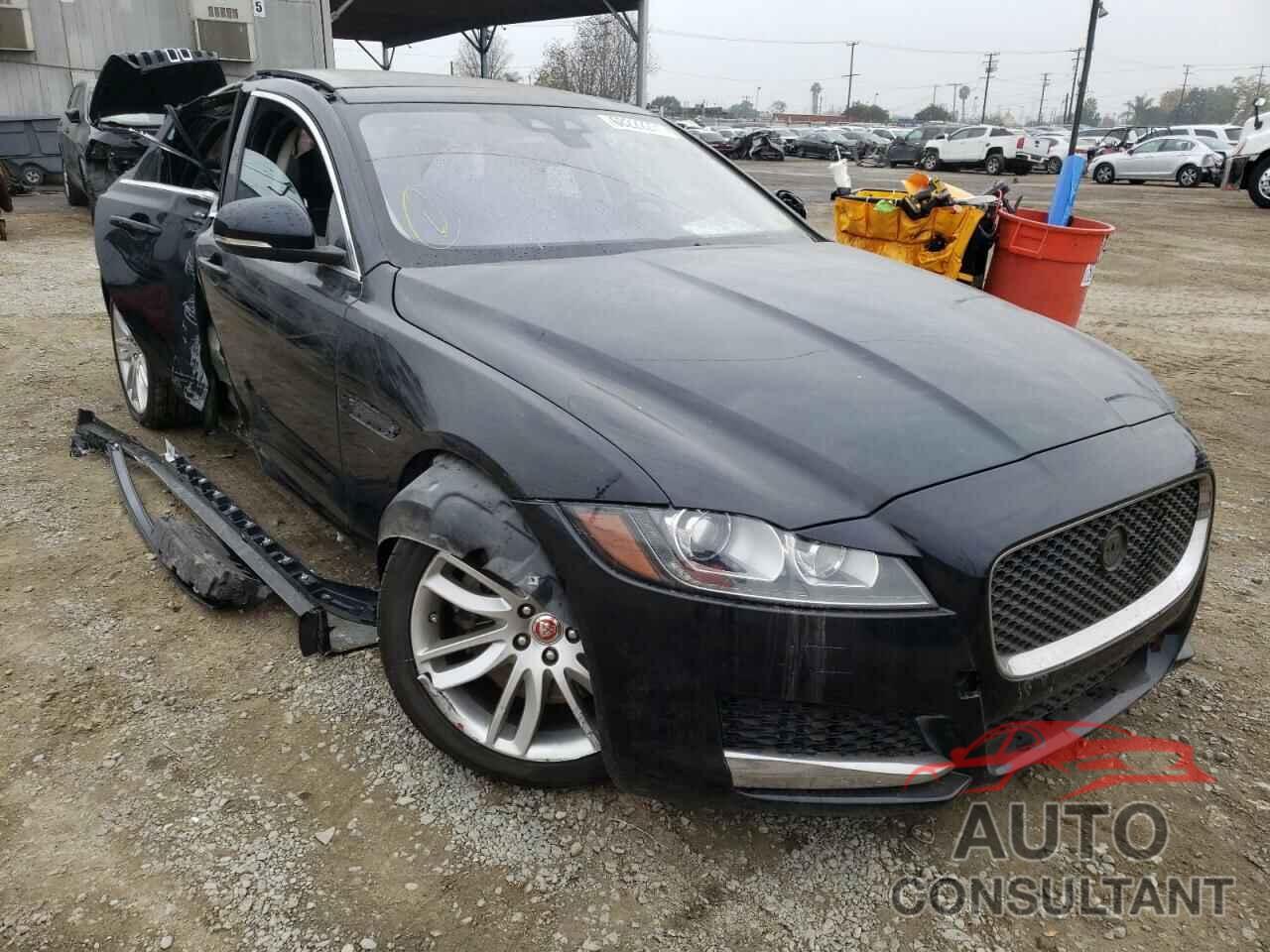 JAGUAR XF 2017 - SAJBE4BV6HCY38202